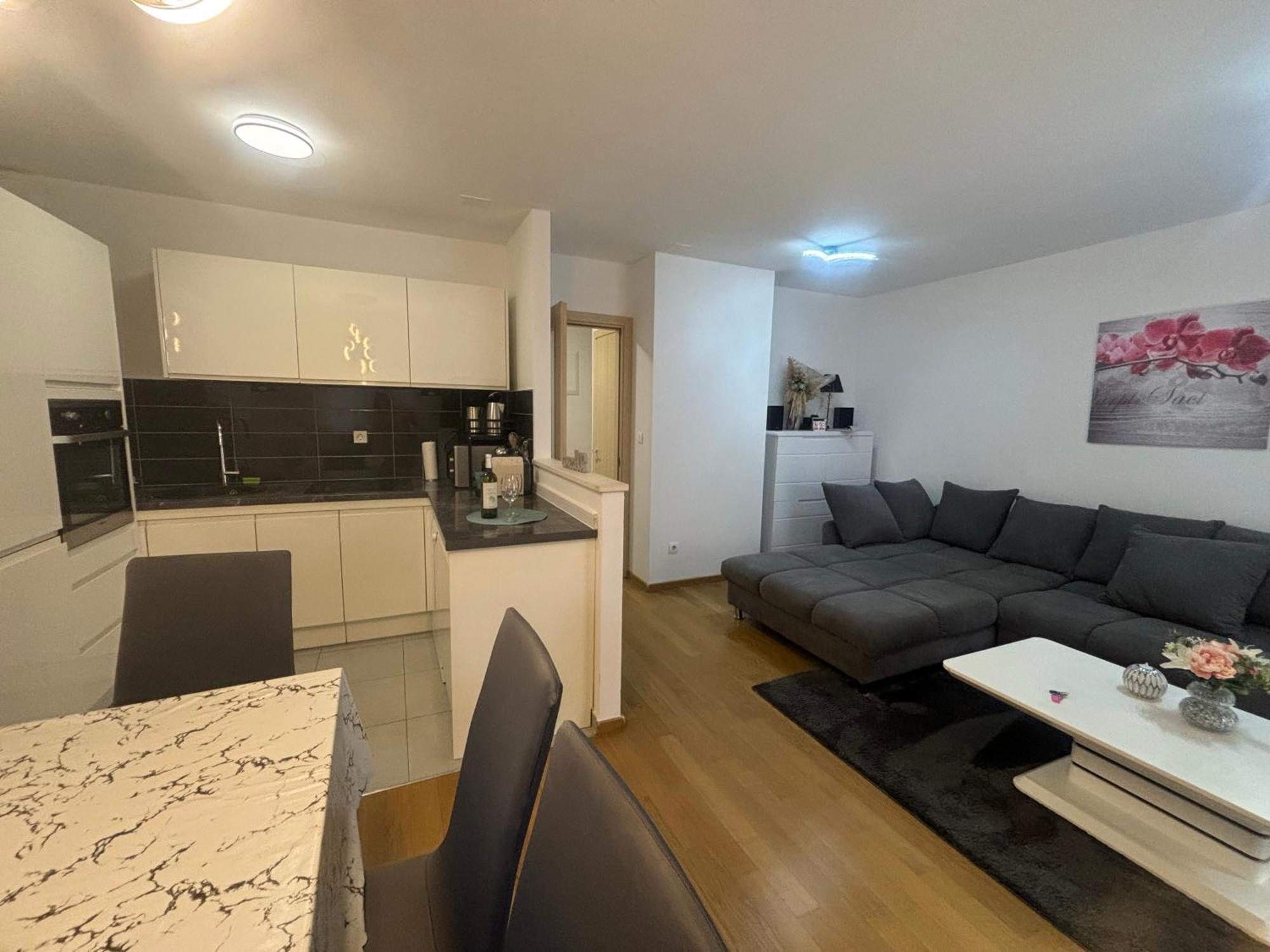 Apartment Dalmatinos Split Znjan 외부 사진
